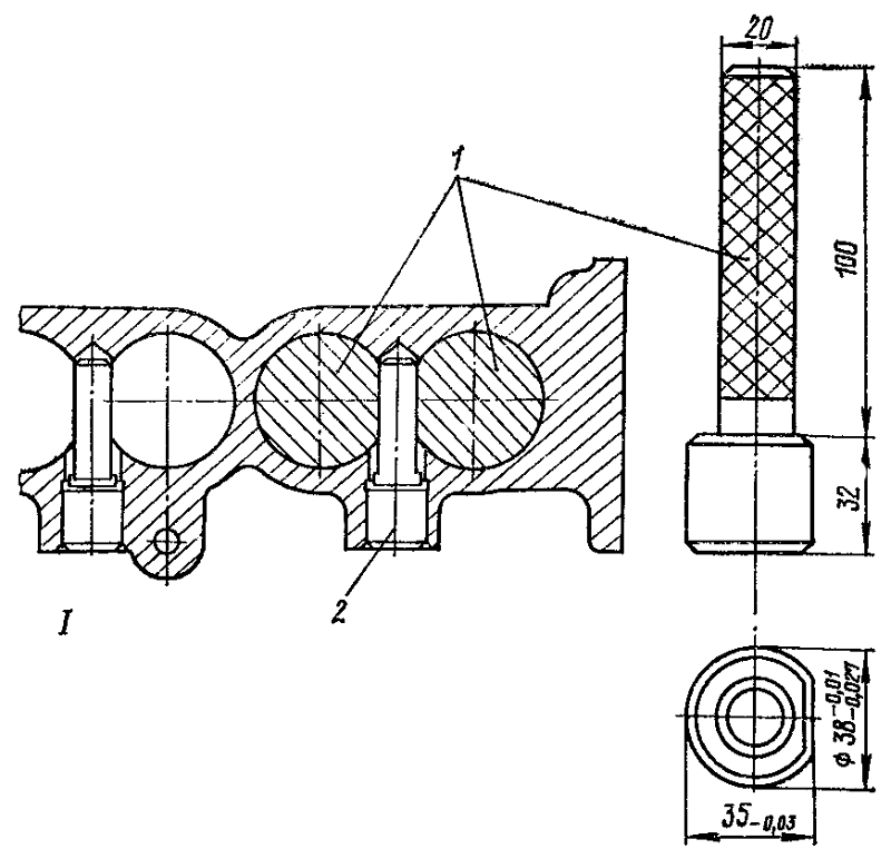 Запрессовка направляющих пальцев (I) в блок топливного насоса с помощью оправок (II) Запрессовка направляющих пальцев (I) в блок топливного насоса с помощью оправок (II)